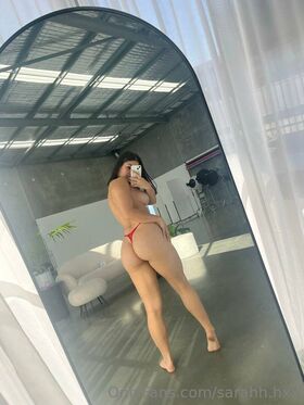 Sarah Henderson Nude Leaks OnlyFans Photo 5