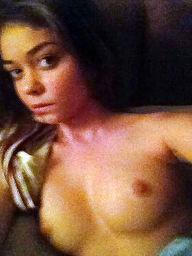 Sarah Hyland Nude Leaks OnlyFans Photo 120