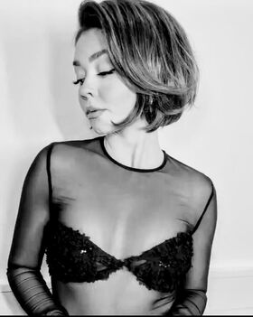 Sarah Hyland Nude Leaks OnlyFans Photo 128