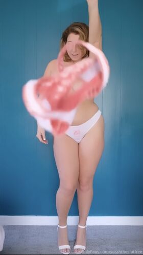 sarahtheslutfree Nude Leaks OnlyFans Photo 35