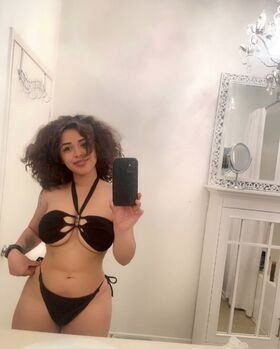 Sarai Fonseca Nude Leaks OnlyFans Photo 12