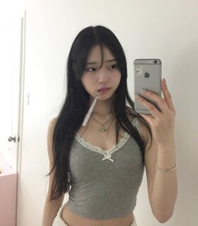 Saranghoe Nude Leaks OnlyFans Photo 38