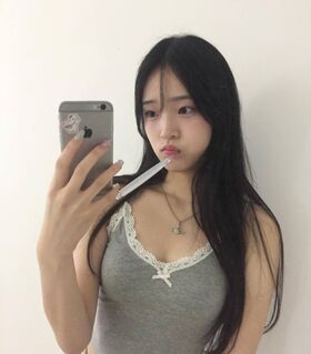 Saranghoe Nude Leaks OnlyFans Photo 40