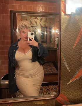 Sarina Nowak Nude Leaks OnlyFans Photo 177