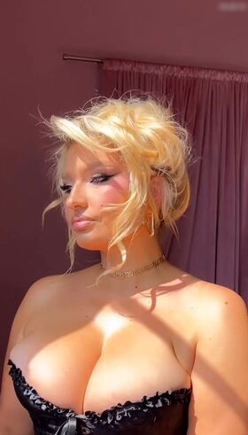 Sarina Nowak Nude Leaks OnlyFans Photo 189