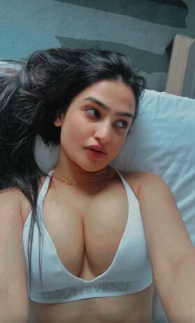 Sassy Poonam Nude Leaks OnlyFans Photo 1