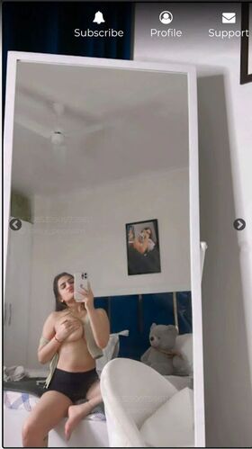 Sassy Poonam Nude Leaks OnlyFans Photo 17