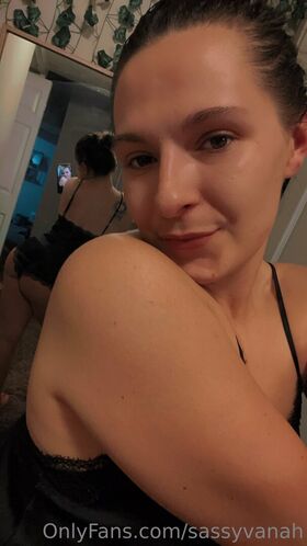 sassyvanah Nude Leaks OnlyFans Photo 13