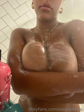 saucytitsbali Nude Leaks OnlyFans Photo 14