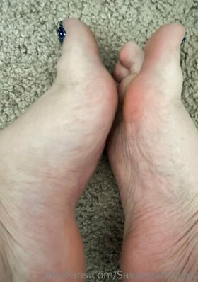 savannahs.feet Nude Leaks OnlyFans Photo 2