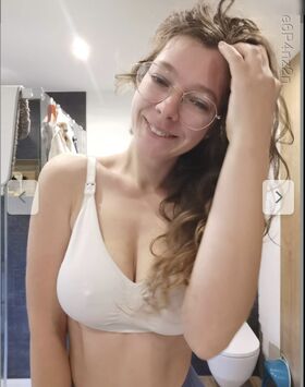 SB1994 Фото утечки OnlyFans (обнаженная) 220