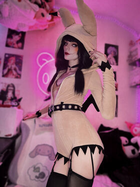 Scaredy Cat Cosplays