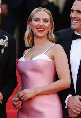 Scarlett Johansson Nude Leaks OnlyFans Photo 105