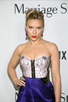 Scarlett Johansson Nude Leaks OnlyFans Photo 377