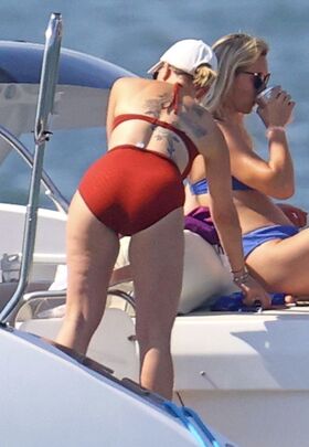 Scarlett Johansson Nude Leaks OnlyFans Photo 682
