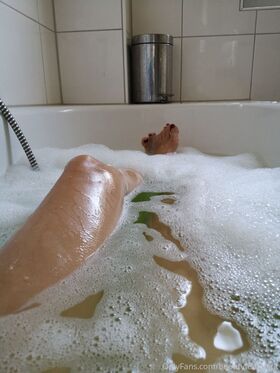 secret.feetbeauty Nude Leaks OnlyFans Photo 25