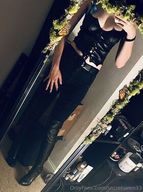 secretsiren33