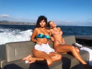 Selena Gomez Nude Leaks OnlyFans Photo 351