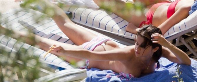 Selena Gomez Nude Leaks OnlyFans Photo 373