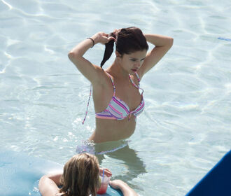 Selena Gomez Nude Leaks OnlyFans Photo 383