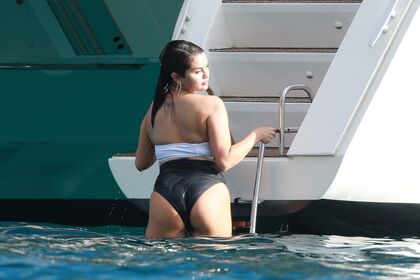 Selena Gomez Nude Leaks OnlyFans Photo 807