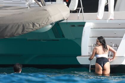 Selena Gomez Nude Leaks OnlyFans Photo 821