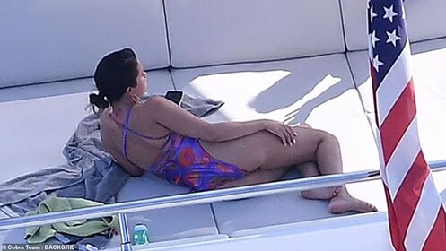 Selena Gomez Nude Leaks OnlyFans Photo 846