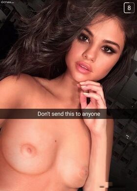 Selena Gomez Nude Leaks OnlyFans Photo 1339