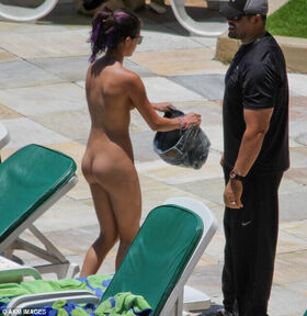 Selena Gomez Nude Leaks OnlyFans Photo 1539