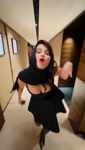 Selena Gomez Nude Leaks OnlyFans Photo 1700