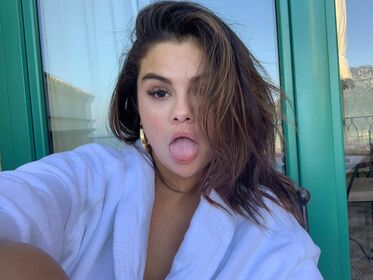 Selena Gomez Nude Leaks OnlyFans Photo 2017