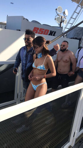 Selena Gomez Nude Leaks OnlyFans Photo 2083