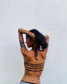 Serah201 Nude Leaks OnlyFans Photo 27