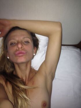Sesil Karatantcheva Nude Leaks OnlyFans Photo 1