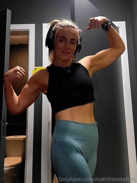 Session Moth Martina