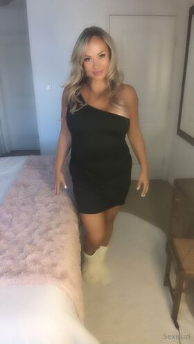 sexisuzi Nude Leaks OnlyFans Photo 348