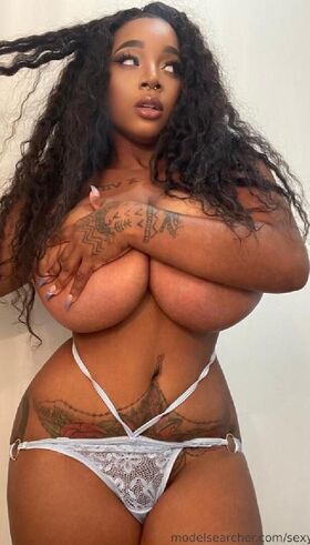 SexyJuicy Nude Leaks OnlyFans Photo 1