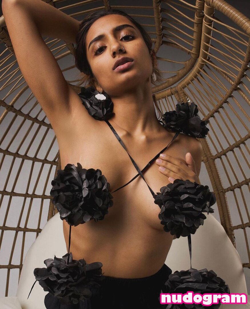 Shaghana Doyle  shagisabadword Гола изтичане OnlyFans снимка 2 - Nudogram  v2.1