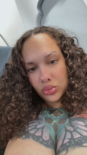 Shainarae / ShadyShaina/ ShadyShainarae