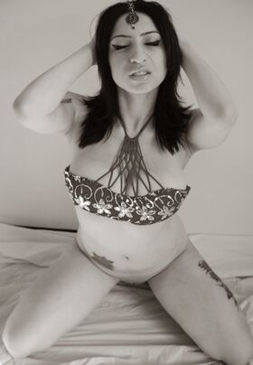 Shanti Dynamite नग्न लीक OnlyFans फोटो 9