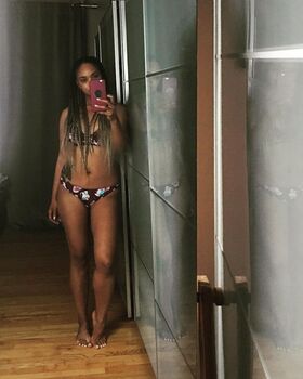 Sharon Leal Nude Leaks OnlyFans Photo 9