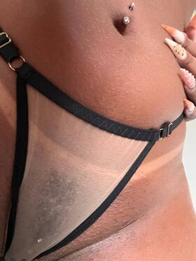 Sherrerazade Oliveira Nude Leaks OnlyFans Photo 3