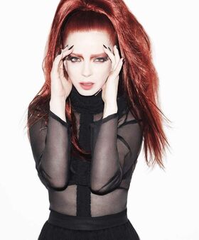 Shirley Manson Nude Leaks OnlyFans Photo 2