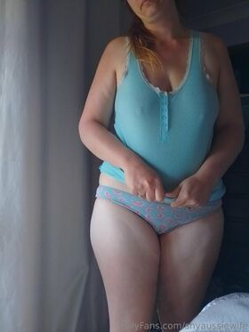 shyaussiewife Nude Leaks OnlyFans Photo 46