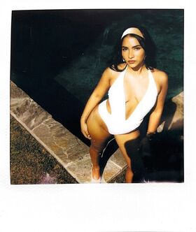 Sienna Mae Gomez Nude Leaks OnlyFans Photo 9