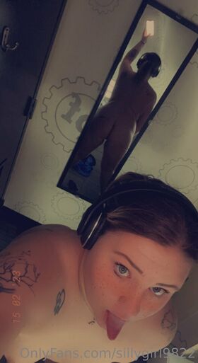 sillygirl9822 Nude Leaks OnlyFans Photo 11