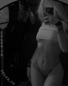 sina_nck Nude Leaks OnlyFans Photo 48