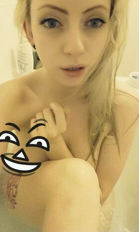 Sinead Bales Nude Leaks OnlyFans Photo 15