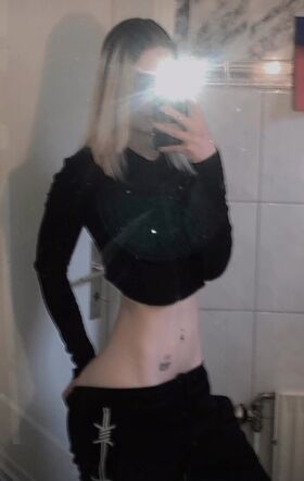 sky_stn_ Nude Leaks OnlyFans Photo 27