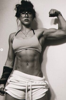 Sky Nude Leaks OnlyFans Photo 6